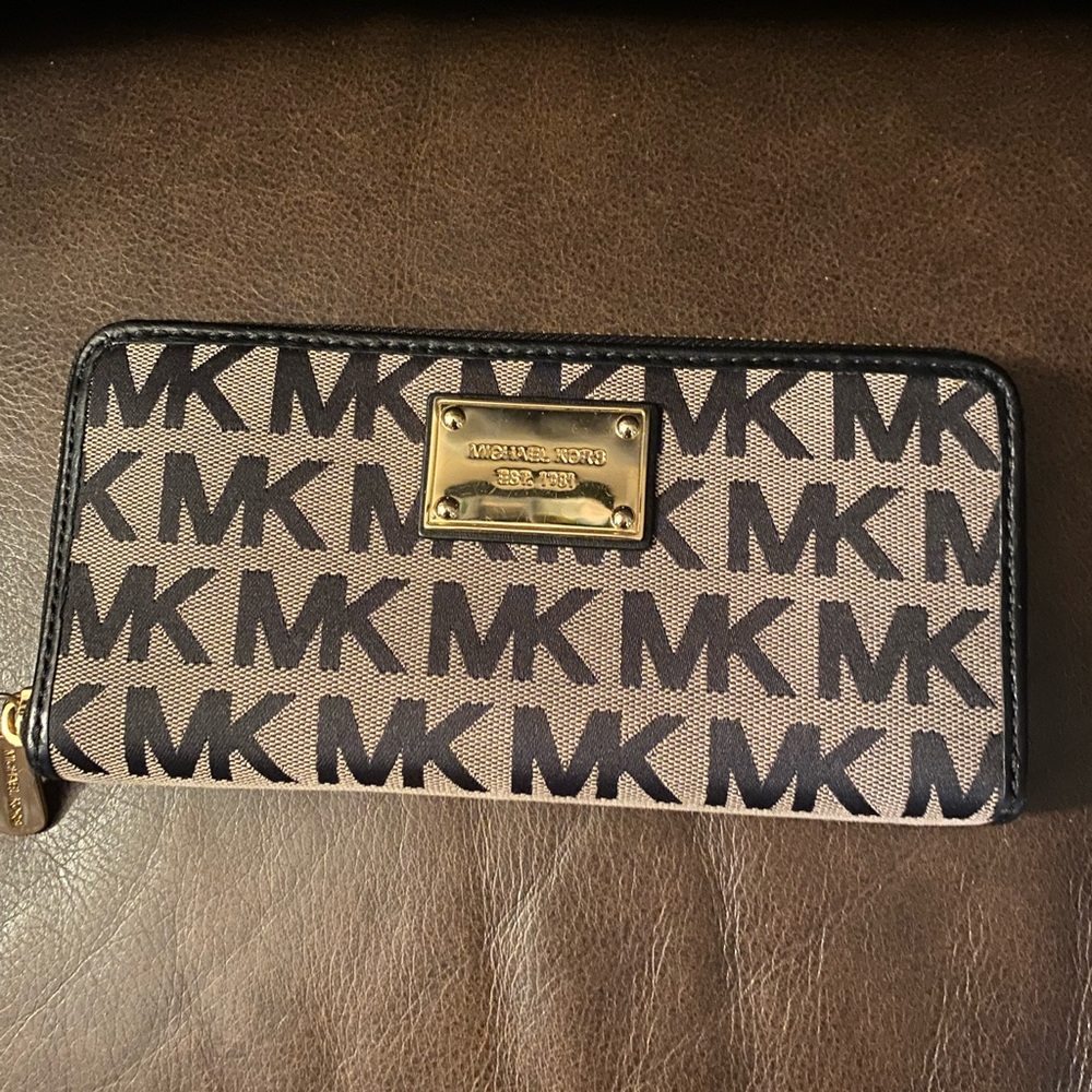Michael Kors Large Wallet
